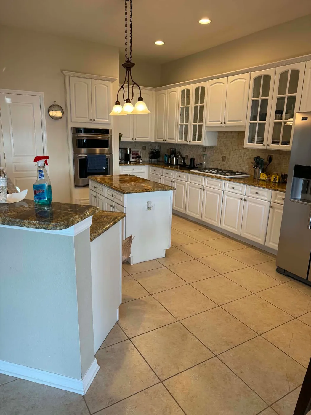 Kitchen counter cleaned with multi-purpose cleaner in a Tampa, FL home